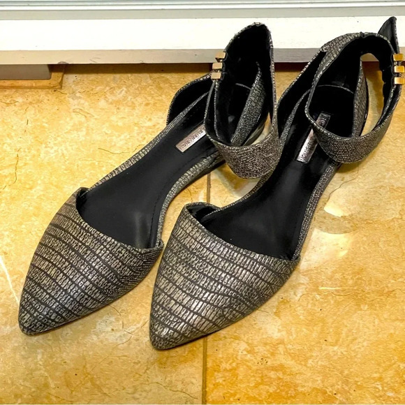BCBGeneration Shoes Flats Toe Pointy Grey Size 6 - Picture 1 of 7
